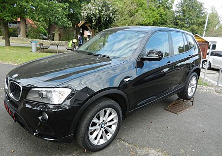 BMW X3 xDrive20d Klima Alu AHK PDC Xenon