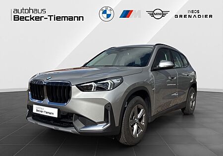 BMW X1 sDrive20i AHK/ Adapt. LED/ Keyless/ Pano