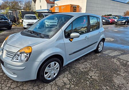 Renault Modus 1.6 16V auf wünsch mit neue TÜV