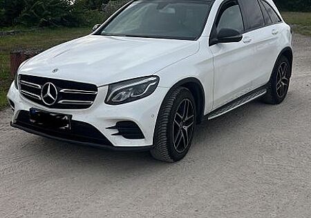 Mercedes-Benz GLC 220 d 4MATIC AMG Line Autom. AMG Line