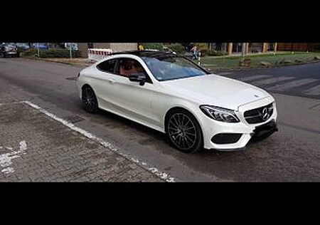 Mercedes-Benz C 220 C220 D, AMG Paket, Night Paket, 8fach Bereift