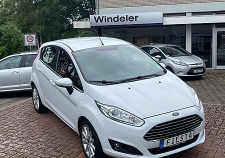 Ford Fiesta Titanium Wenig KM, Sitzheizung