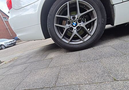 BMW 320d xDrive -Automatik lci 2011