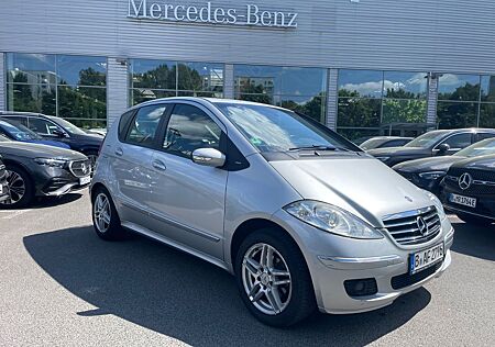 Mercedes-Benz A 170 AVANTGARDE TÜV APPLE CARPLAY + RÜCKFAHRKAM