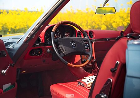 Mercedes-Benz SL 350 R107 350 SL