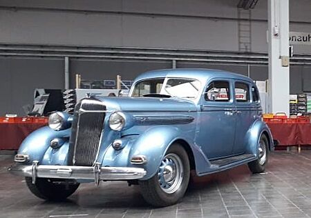 Chrysler Airstream C8 De Luxe 1936