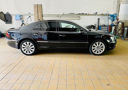 VW Phaeton Volkswagen 3.0 V6 TDI 4MOTION Tiptronic 5-Sitzer -