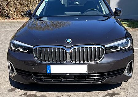 BMW Active Hybrid 5 530d xDrive luxury line business Hybrid