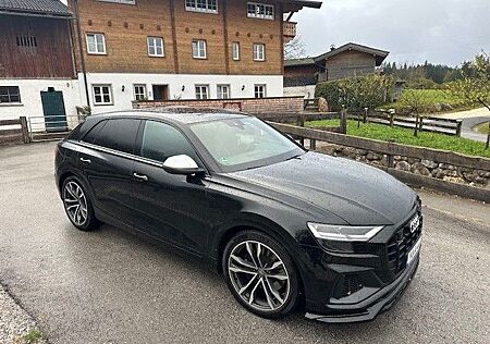 Audi SQ8 TDI quattro tiptronic -