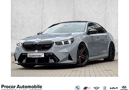BMW M5 Limousine DA Prof PA Prof B&W 22" RENNStil