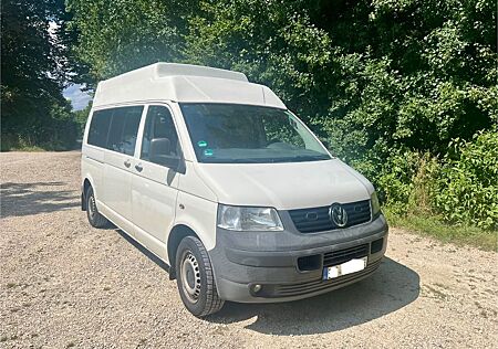 VW T5 Volkswagen Transporter/Camper