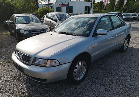 Audi A4 1.6*HU/AU NEU*