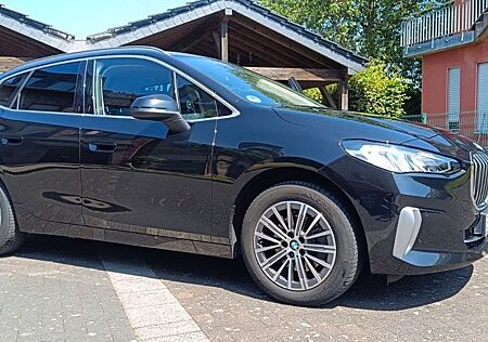BMW 218i 218 Active Tourer Steptronic DCT Lux. Line