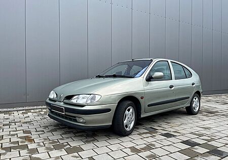 Renault Megane Century RT 1.6e Century RT