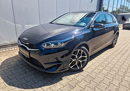 Kia Cee'd / CEED