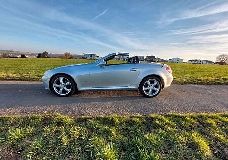 Mercedes-Benz SLK 200 KOMPRESSOR -