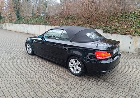 BMW 120i Cabrio