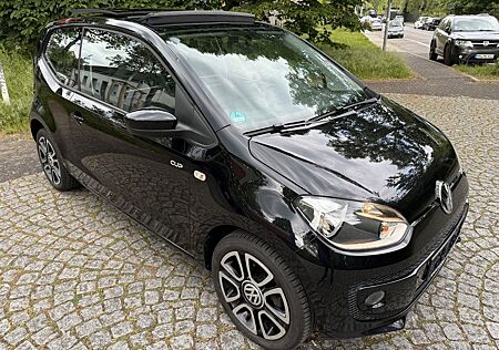 VW Up Volkswagen ! 1.0 55kW CUP Edition Panoramadach Alu Navi