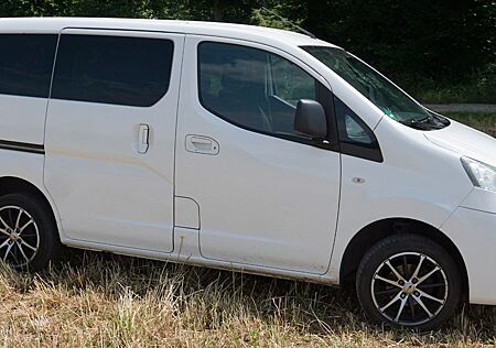 Nissan NV200 / Evalia