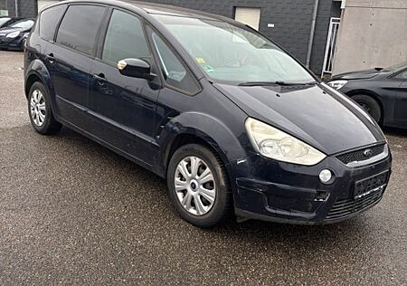 Ford S-Max Trend