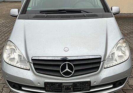 Mercedes-Benz A 160 AVANTGARDE BlueEFFICIENCY AVANTGARDE