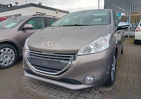 Peugeot 208 Allure Automatik Klimaautomatik