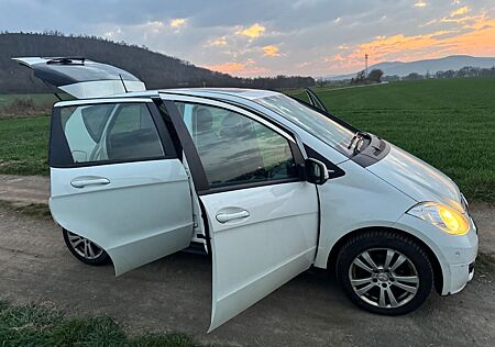 Mercedes-Benz A 160 BlueEFFICIENCY -