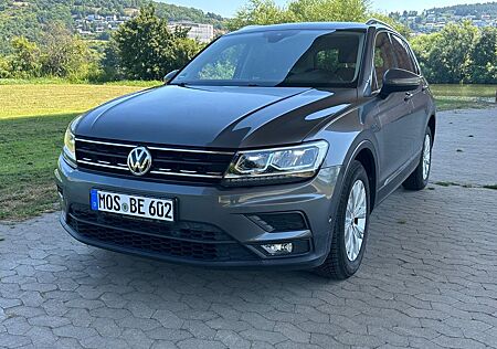 VW Tiguan Volkswagen 2.0 TDI SCR DSG BMT Highline Highline