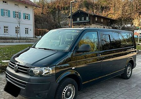 VW T5 Caravelle Volkswagen | Langer Radstand & Innenausbau