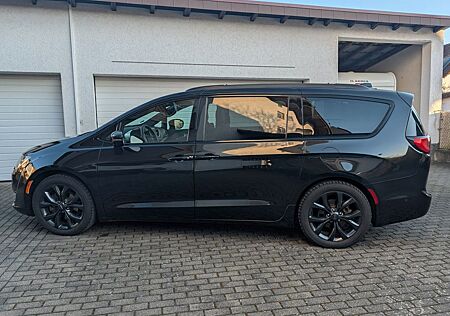 Chrysler Pacifica Limited S/360°/Navi/AHK/Unfallfrei!!!