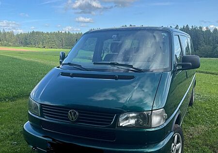 VW T4 Caravelle Volkswagen 2,5-l-Otto syncro lang Standard