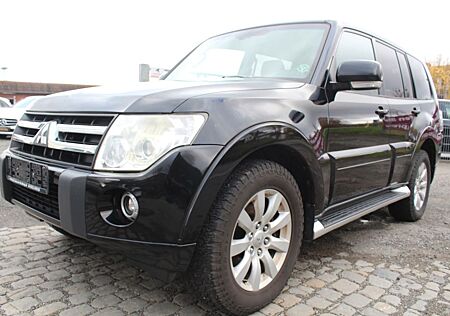 Mitsubishi Pajero 3.2 DI-D Intense