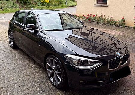 BMW 118i Sport Line