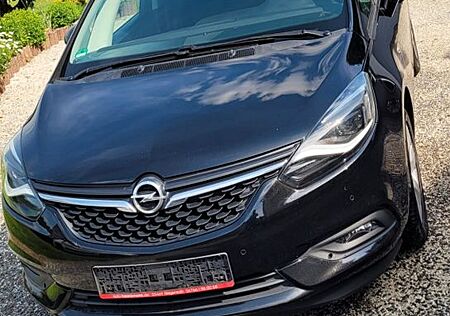 Opel Zafira Tourer