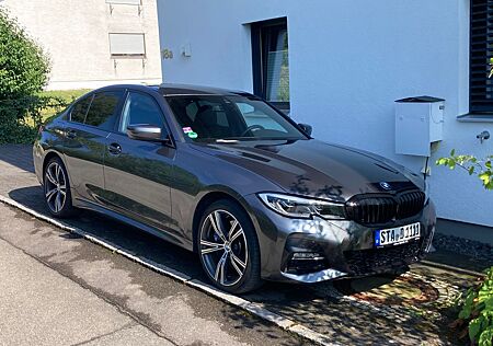 BMW Active Hybrid 3 330e xDrive M Sport AHK Laser HUD Lim.