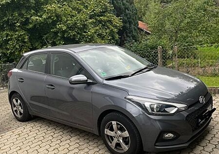 Hyundai i20 1.2 62kW