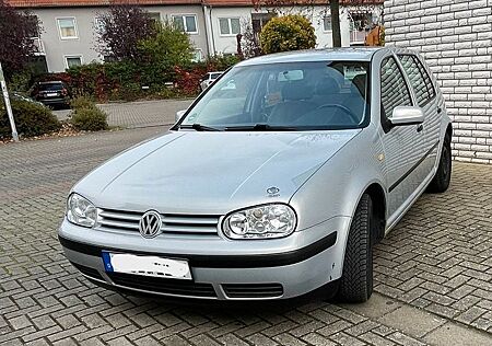 VW Golf Volkswagen 1.4 Trendline - 2. Hand - gepflegt