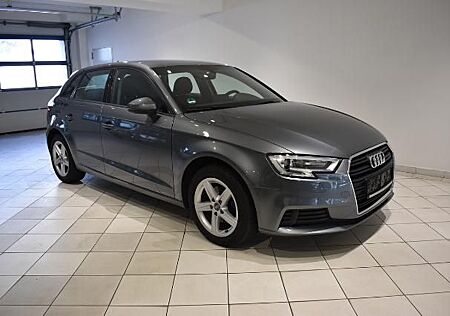 Audi A3 Sportback 1.5TSI Navi Xenon