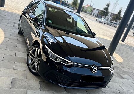 VW Golf Volkswagen 8 2.0 TDI DSG