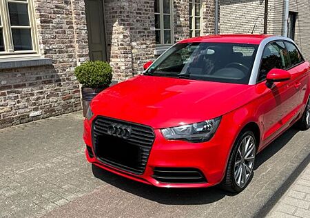 Audi A1 1.6 TDI 66kW Ambition Ambition