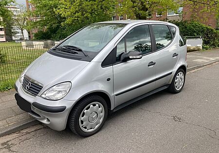 Mercedes-Benz A 140 / KLIMA / SCHECKHEFT