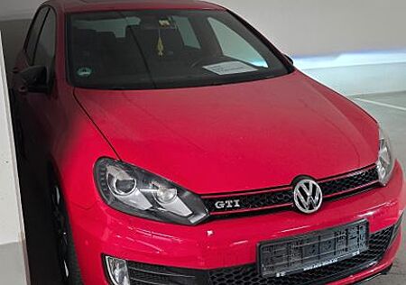 VW Golf Volkswagen 2.0 TSI GTI Edition 35 GTI Edition 35