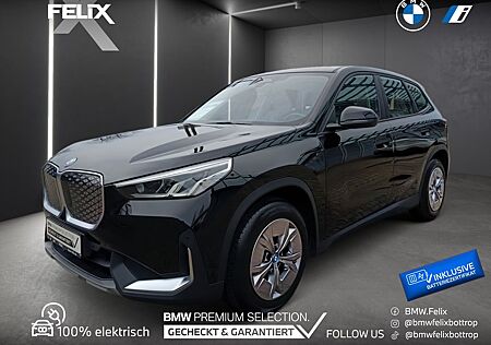 BMW iX1 xDrive30 ADAPT. FAHRWERK+DAB TUNER+ERST 17.4