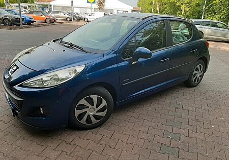 Peugeot 207 Urban Move 95 VTi Scheckheft bei Pegeot