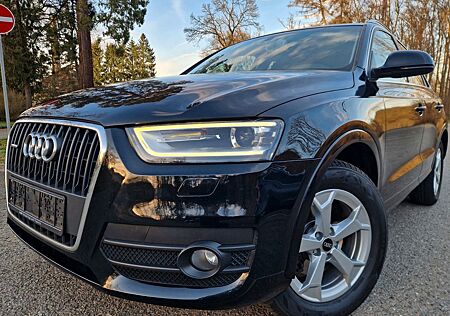 Audi Q3 TDI quattro Aut Navi SHZ Temp PDC Xenon LED