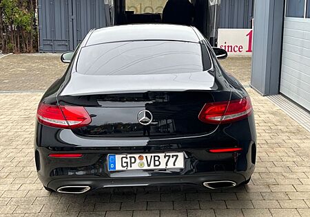 Mercedes-Benz C 180 AMG Line Schaltgetriebe 1 Hand
