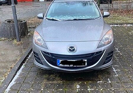 Mazda 3 1.6 Center-Line Center-Line