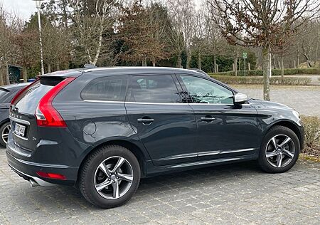 Volvo XC 60 XC60 D4 R-Design Geartronic Summum