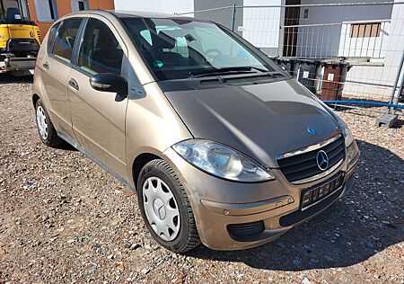 Mercedes-Benz A 150 ELEGANCE AUTOMATIK