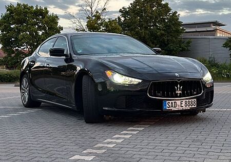 Maserati Ghibli 3.0 V6 Diesel · 275 PS · Leder ·